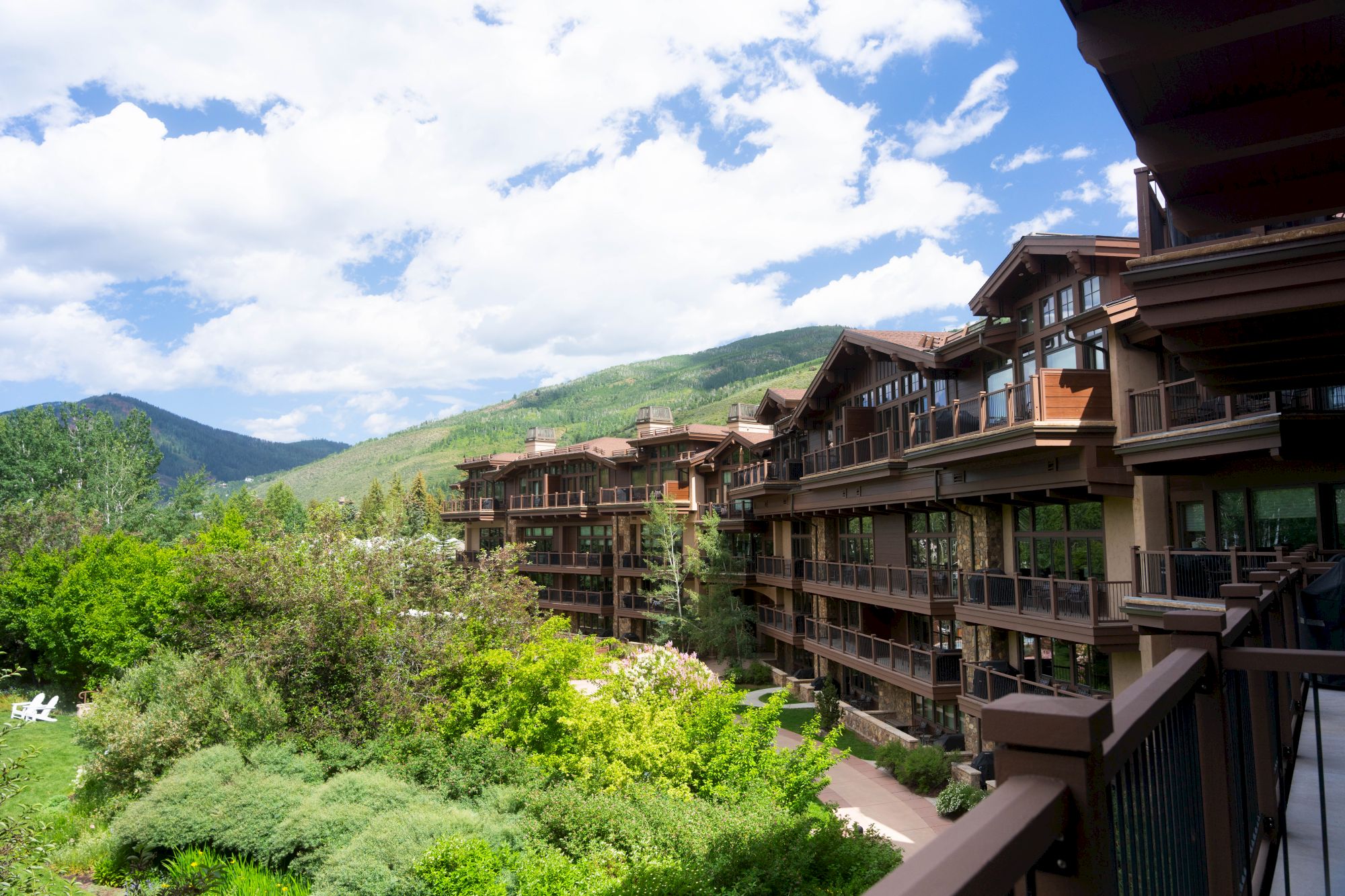 Manor Vail Lodge